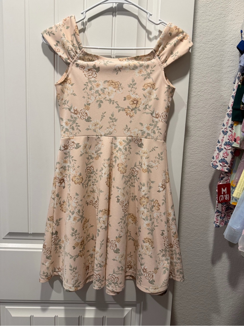 Girls' Floral Peach Dress with off Shoulders